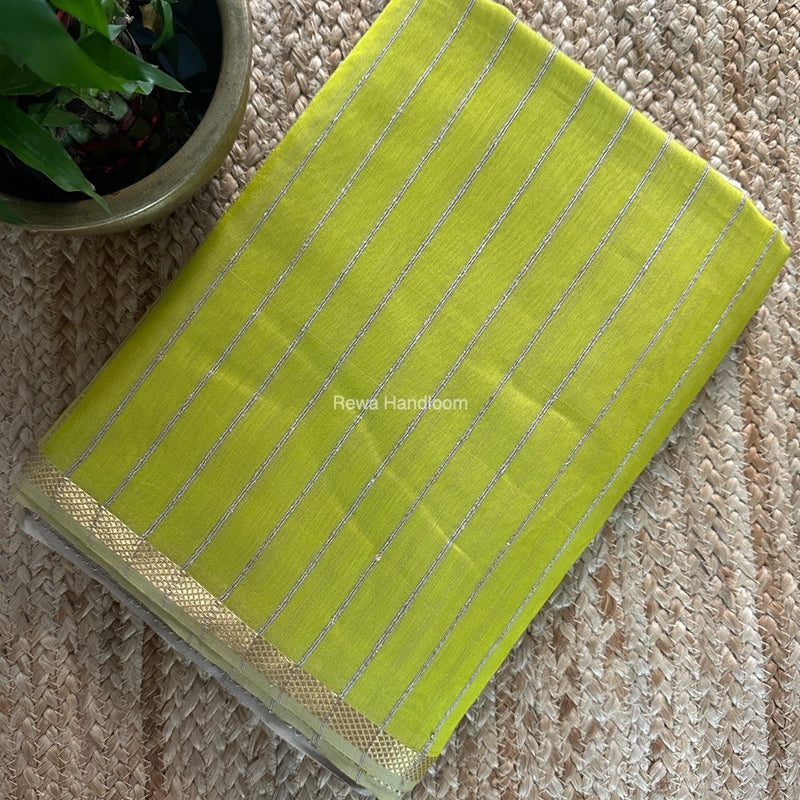 Maheshwari Parrot Green Gichha Thread Lining Saree GTLS032