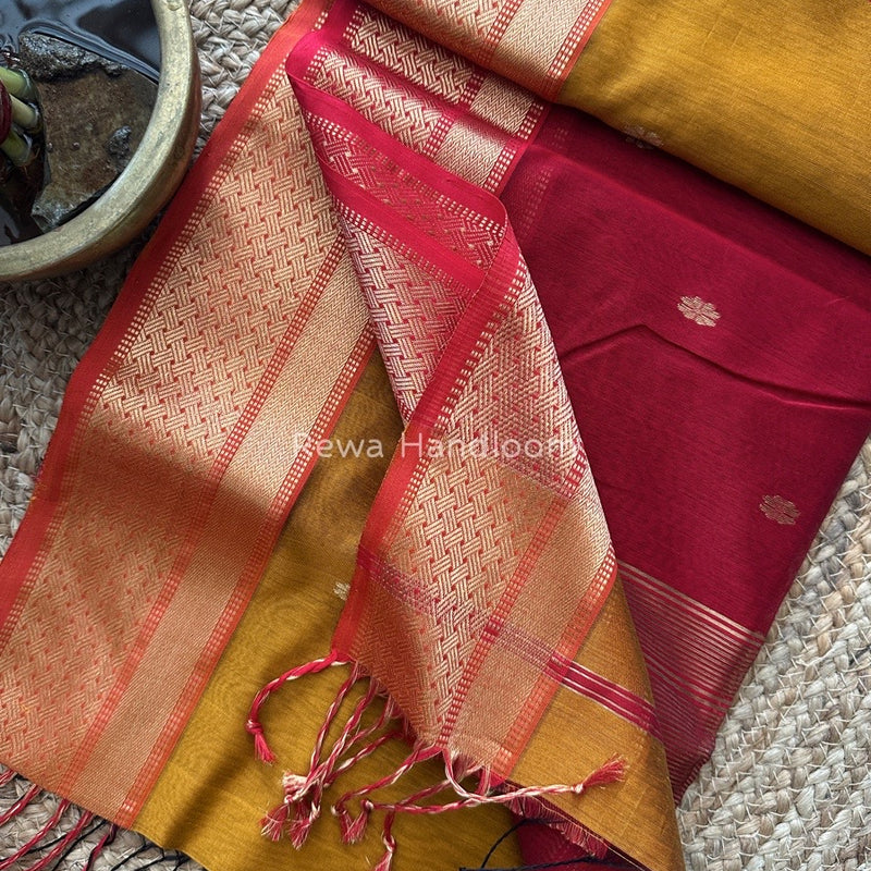 Zari Butti Maheshwari Saree