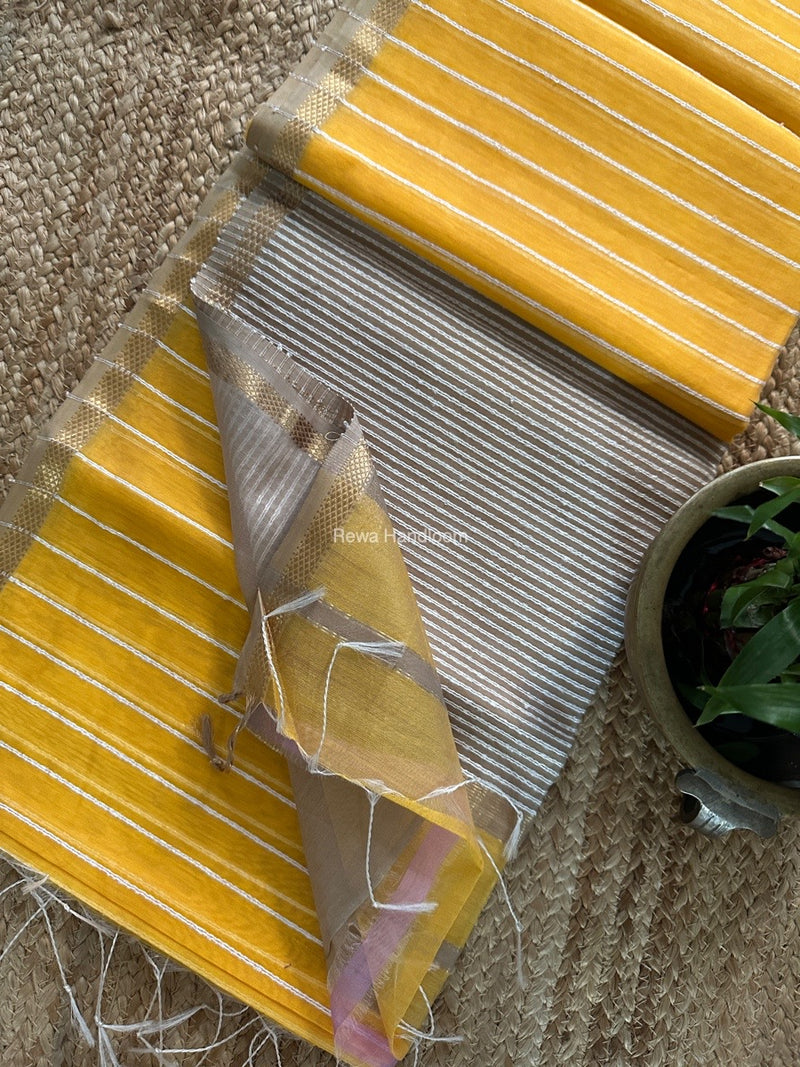 Maheshwari Mango Yellow Gichha Thread Lining Saree GTLS049