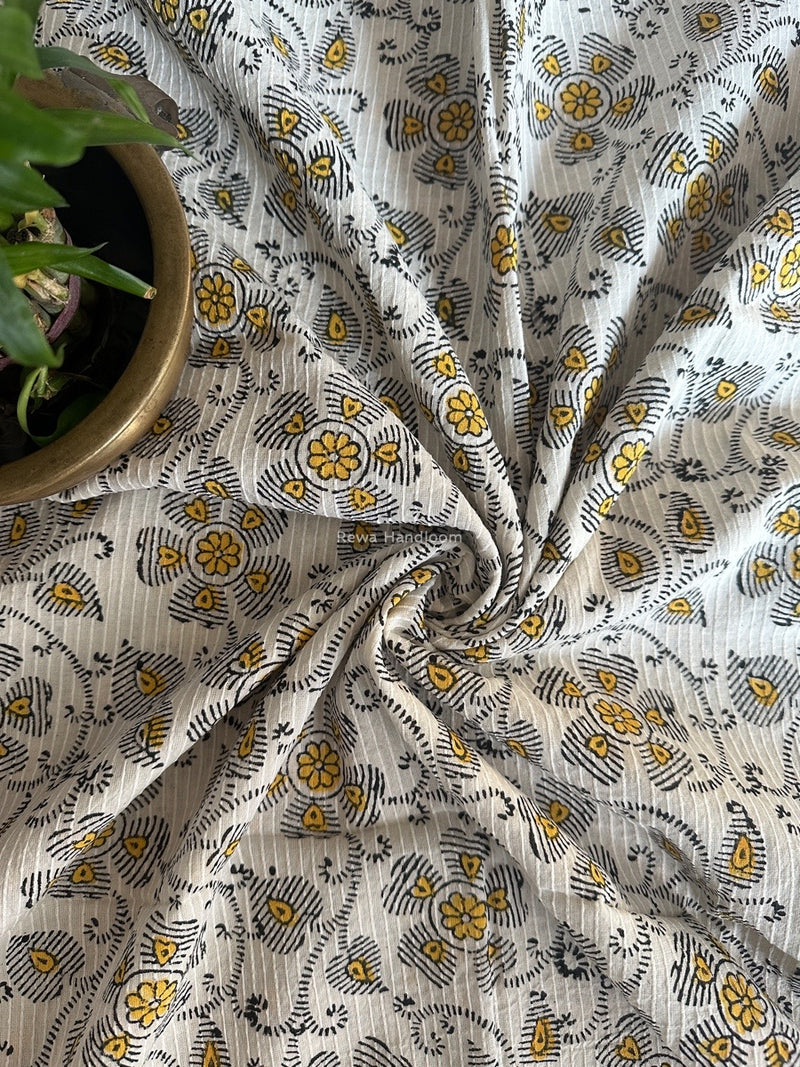 Cotton Handblock Print Fabric - 2.5 meter Cut - FAB08