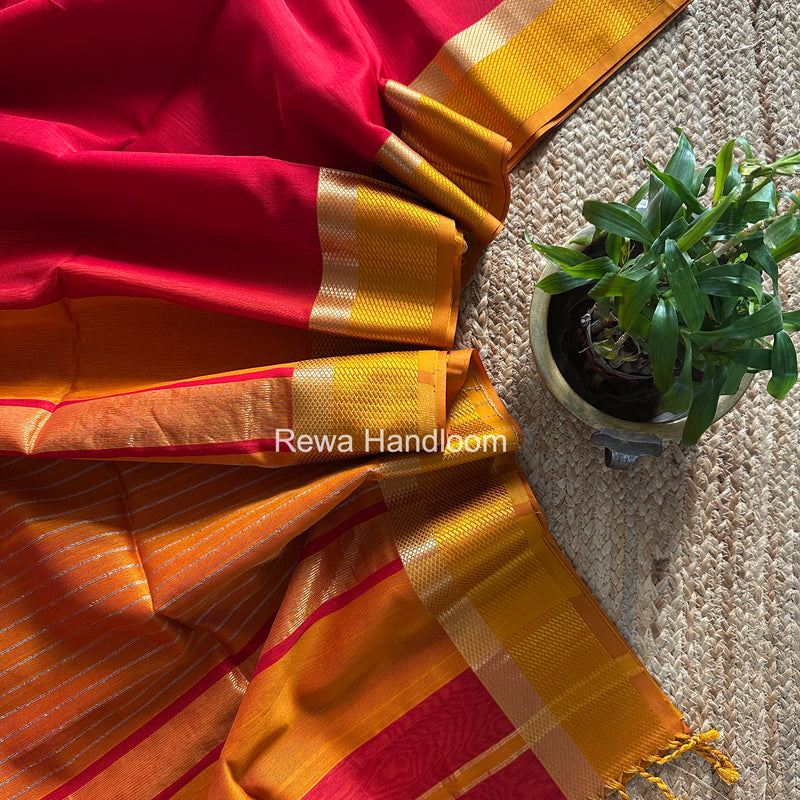 Maheshwari Red Resham Thread Border Saree RTS087