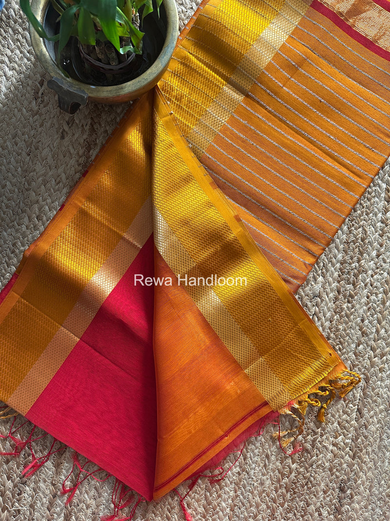 Maheshwari Red Resham Thread Border Saree RTS087