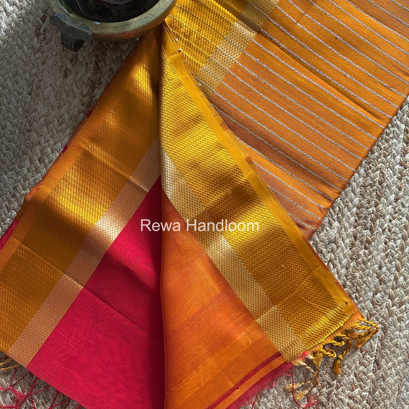 Maheshwari Red Resham Thread Border Saree RTS087