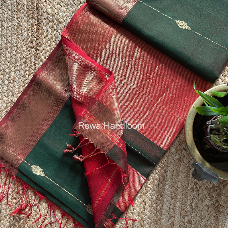 Maheshwari Shaded Butti Saree