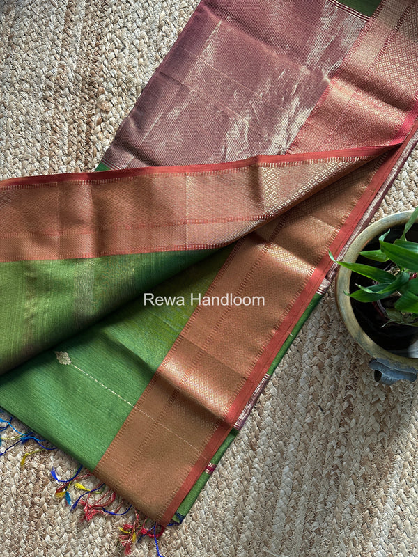 Maheshwari Parrot Green Shaded Butti Saree SBBS015