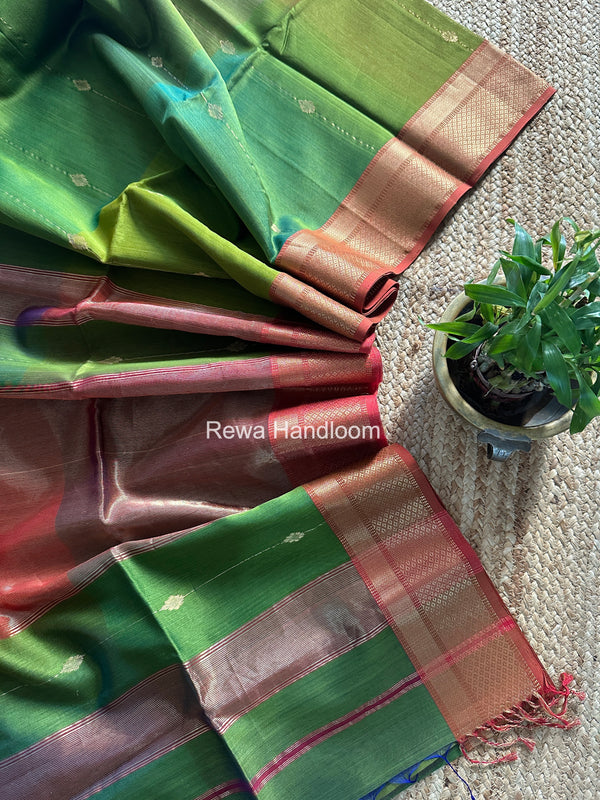Maheshwari Parrot Green Shaded Butti Saree SBBS015