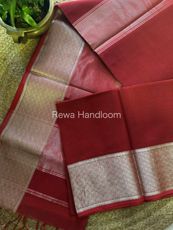 Maheshwari Red Silver Zari Saree SGB11