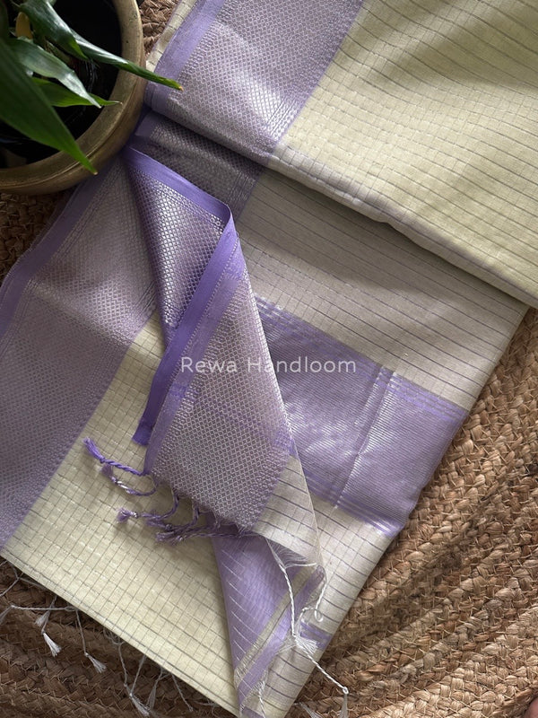 Maheshwari Silver Zari Checks Silk Saree