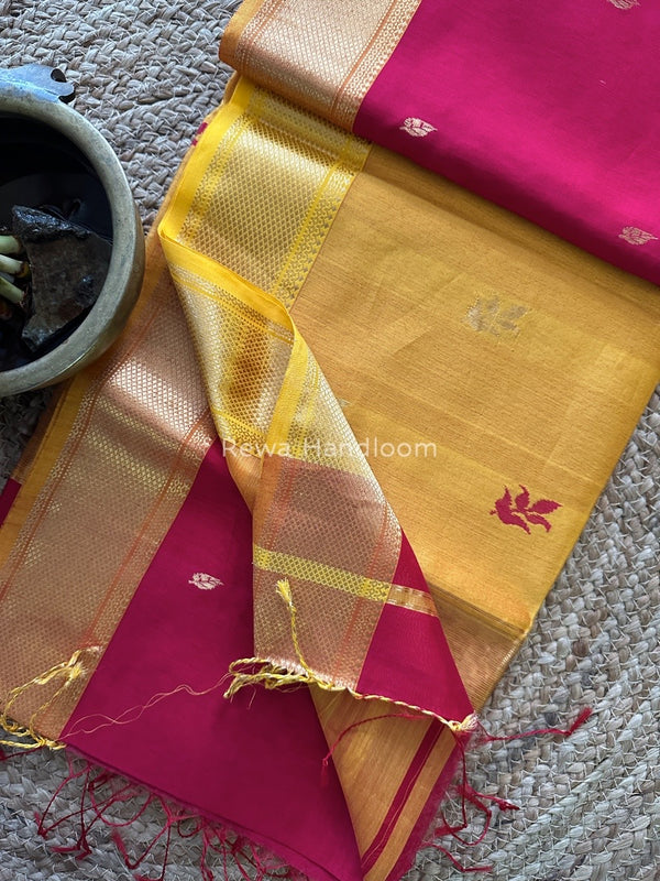  Butta Butti Zari Border Maheshwari Saree