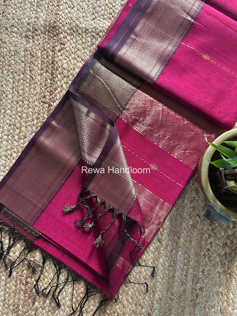 Maheshwari Lining Butti Saree