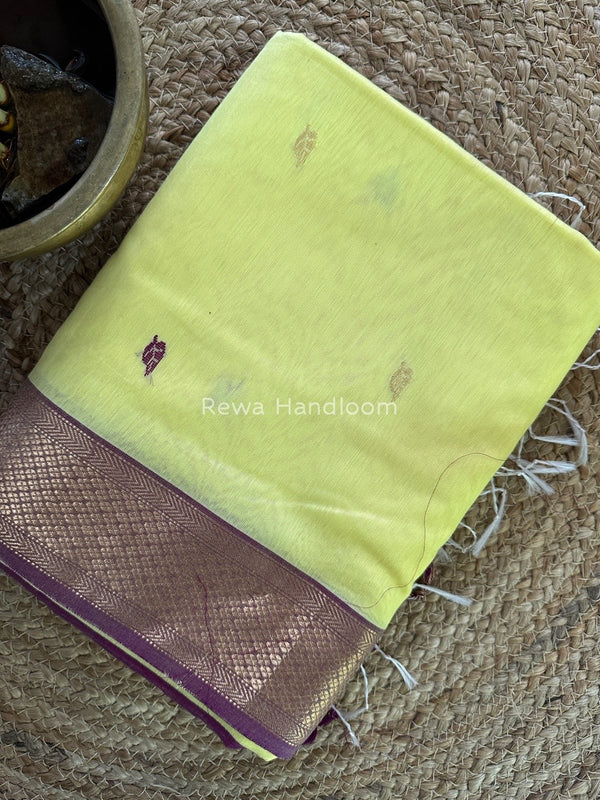 Light Yellow Butta Butti Zari Border Maheshwari Saree ZBB038