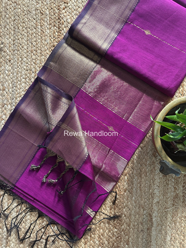 Maheshwari Lining Butti Saree 