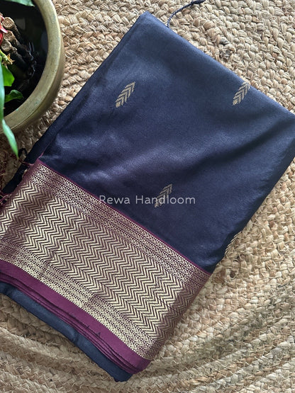 Maheshwari Black Pure Silk Saree PS33