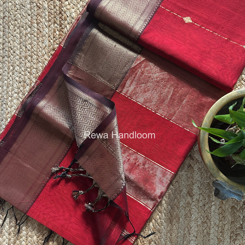 Maheshwari Lining Butti Saree