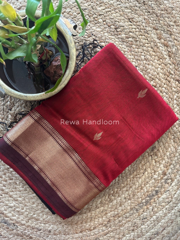 Red Butta Pallu Zari Border Saree ~ Maheshwari Saree BTPS039