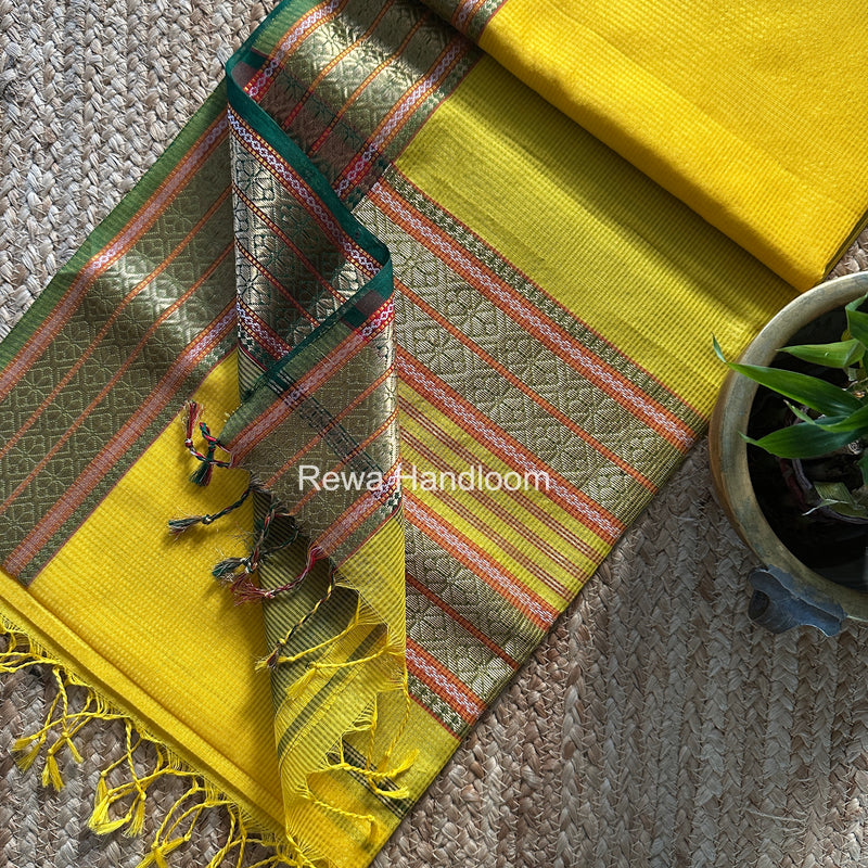 Maheshwari Garbha Reshami Silk Saree