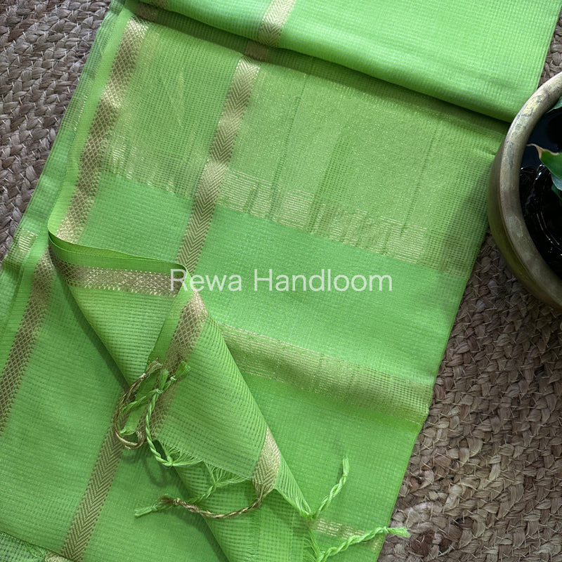 Maheshwari Self Checks Light Green Saree MCS011