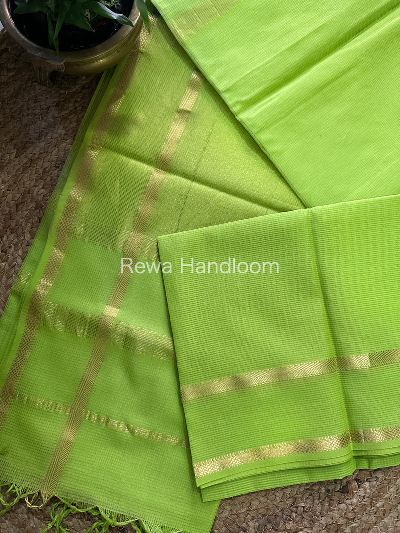 Maheshwari Self Checks Light Green Saree MCS011