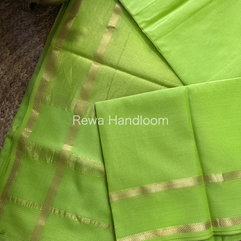 Maheshwari Self Checks Light Green Saree MCS011