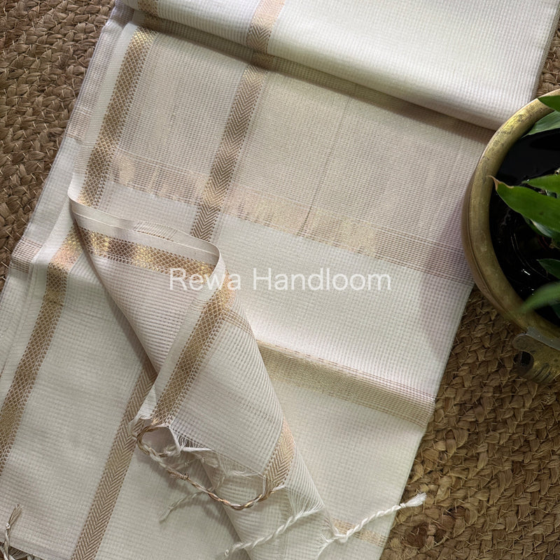 Maheshwari Self Checks White Saree MCS018