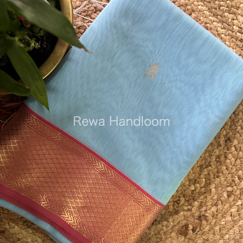 Zari Butti ~ Maheshwari Saree