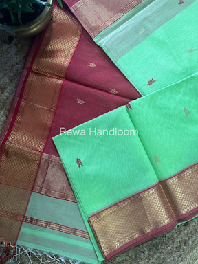 Green Zari Butti ~ Maheshwari Saree-ZB106