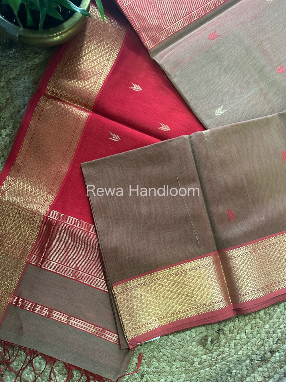 Brown Zari Butti ~ Maheshwari Saree-ZB117