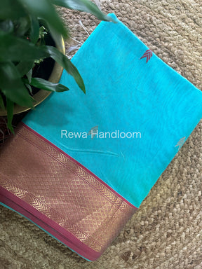  Zari Butti ~ Maheshwari Saree