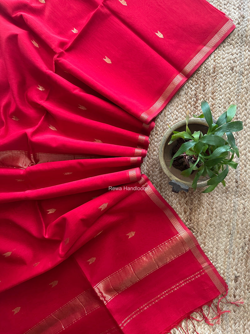 Red V Butti Maheshwari Saree VBS073