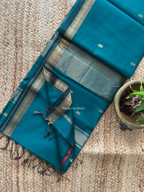 Maheshwari Aami Butti Saree