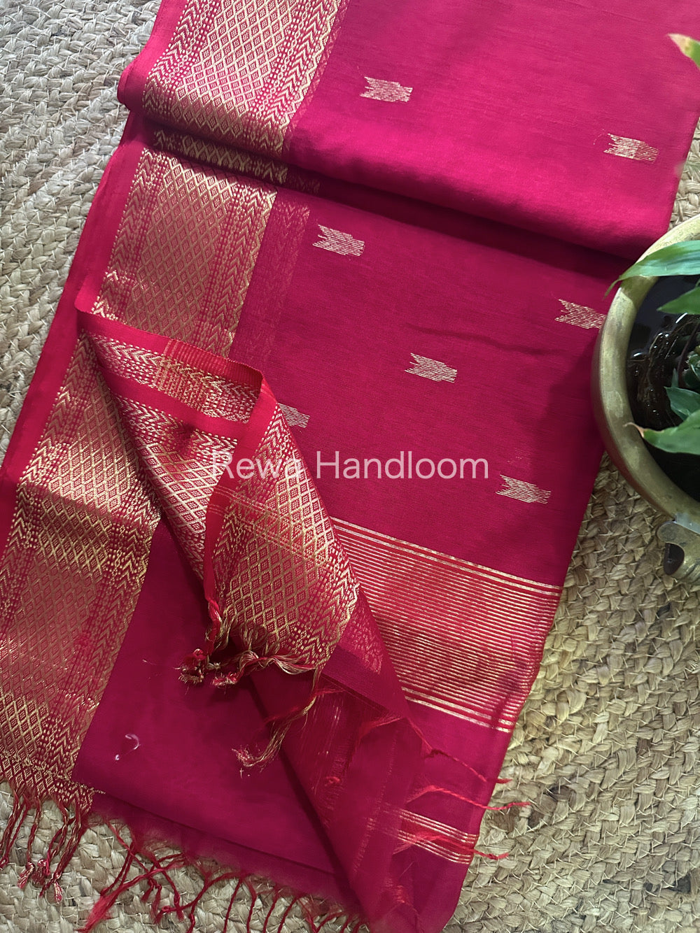 Rani PInk Zari Butti ~ Maheshwari Saree-ZB121