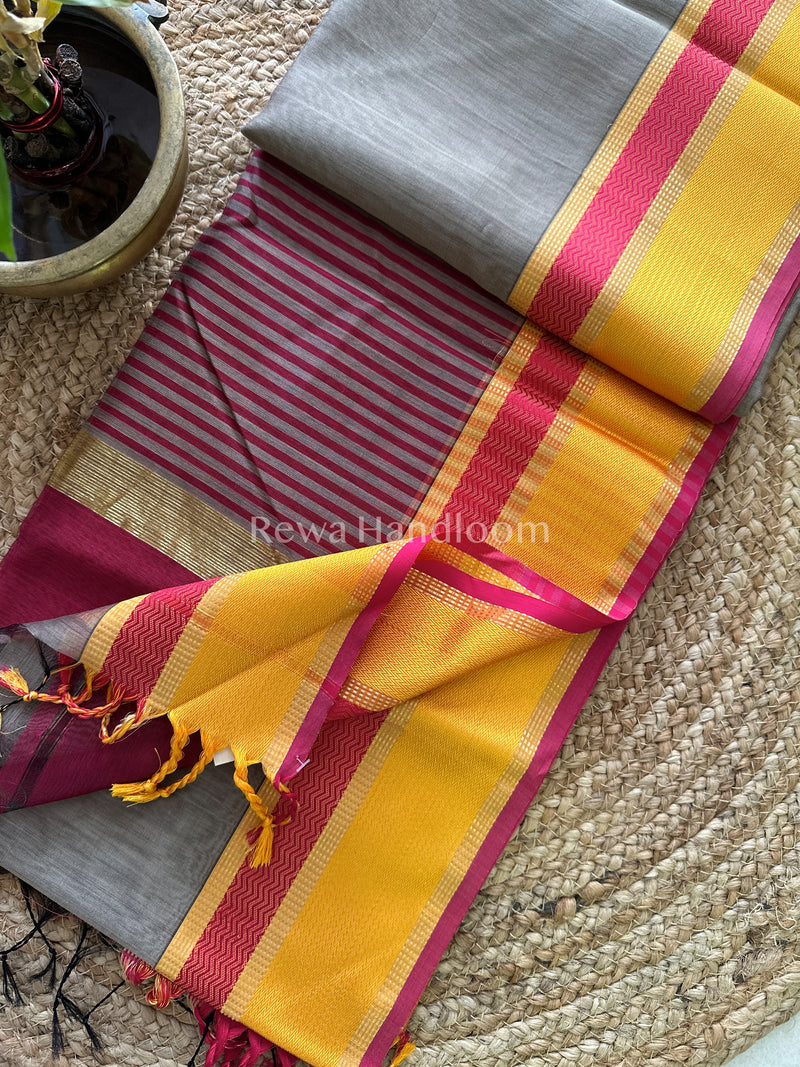 Maheshwari Grey Ganga Jamuna Rewa Border Saree GJD08