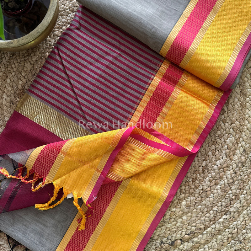 Maheshwari Grey Ganga Jamuna Rewa Border Saree GJD08
