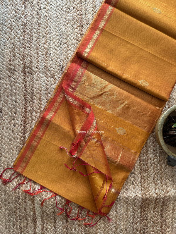 Maheshwari Shaded Lotus Butta Saree
