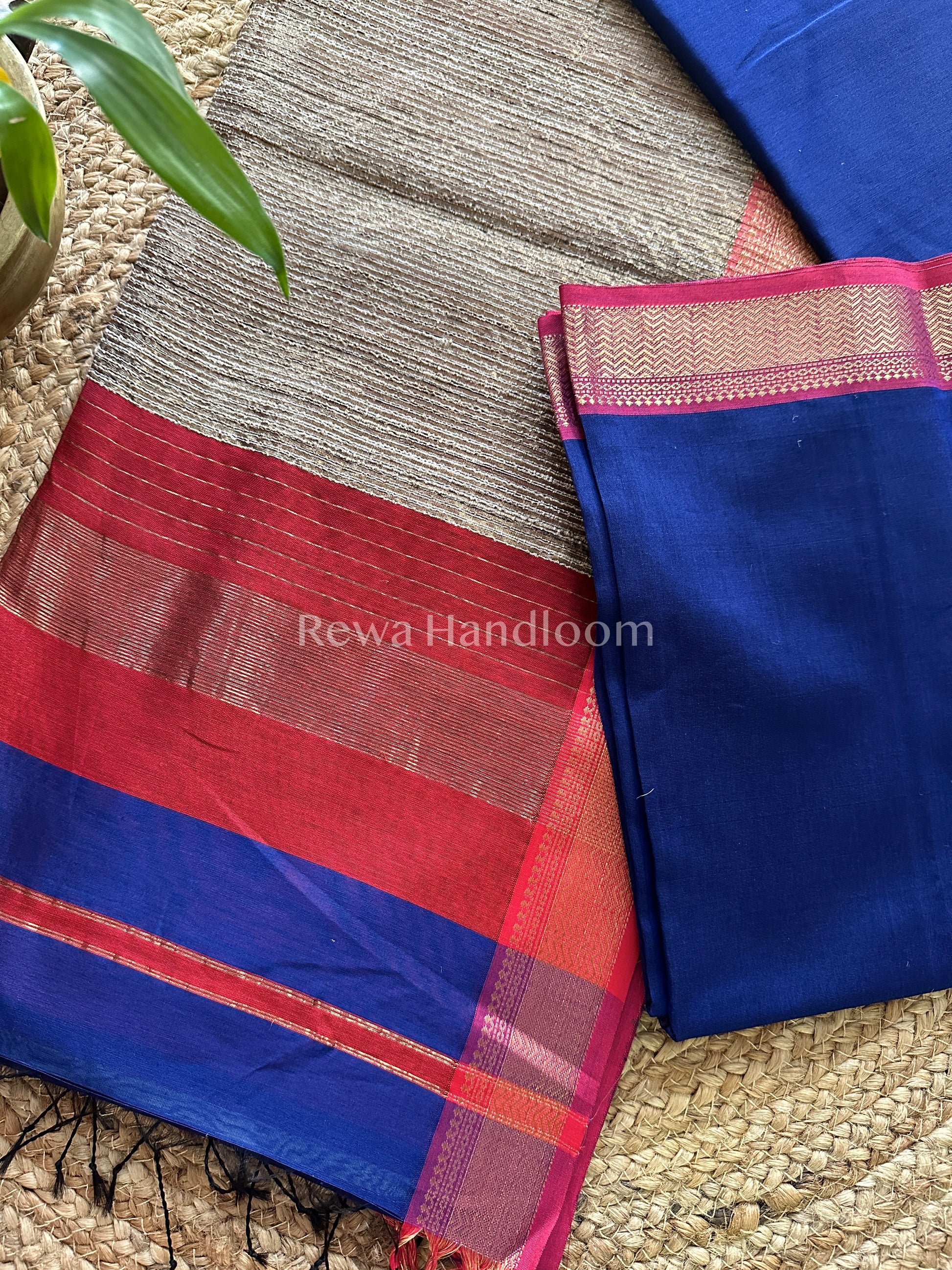 Maheshwari Royal Blue Rewa Border Saree
