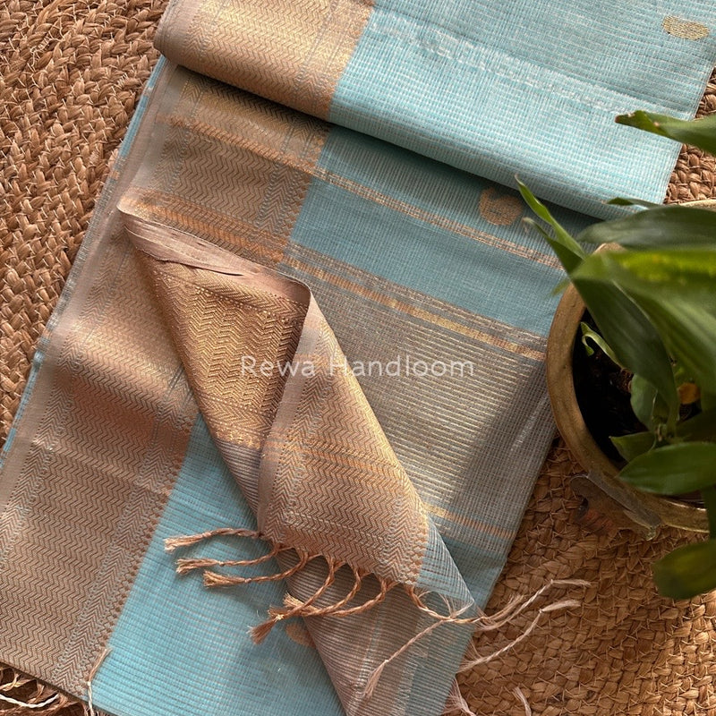 Maheshwari Tissue Butti Saree