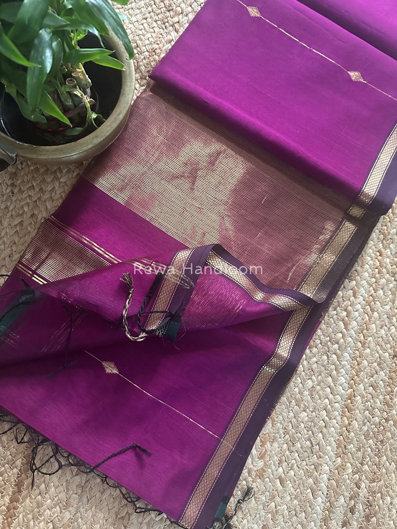 Lining Butti Shaded Maheshwari Saree