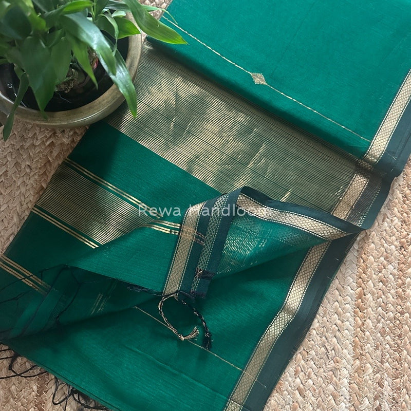 Lining Butti Shaded Maheshwari Saree