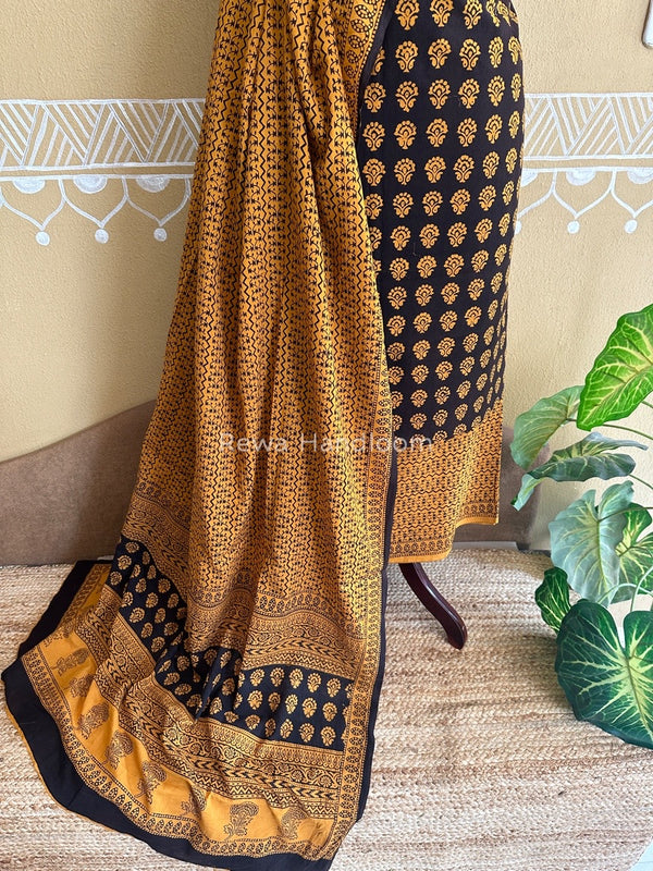 Black Bagh Print Cotton Suit BCSP076