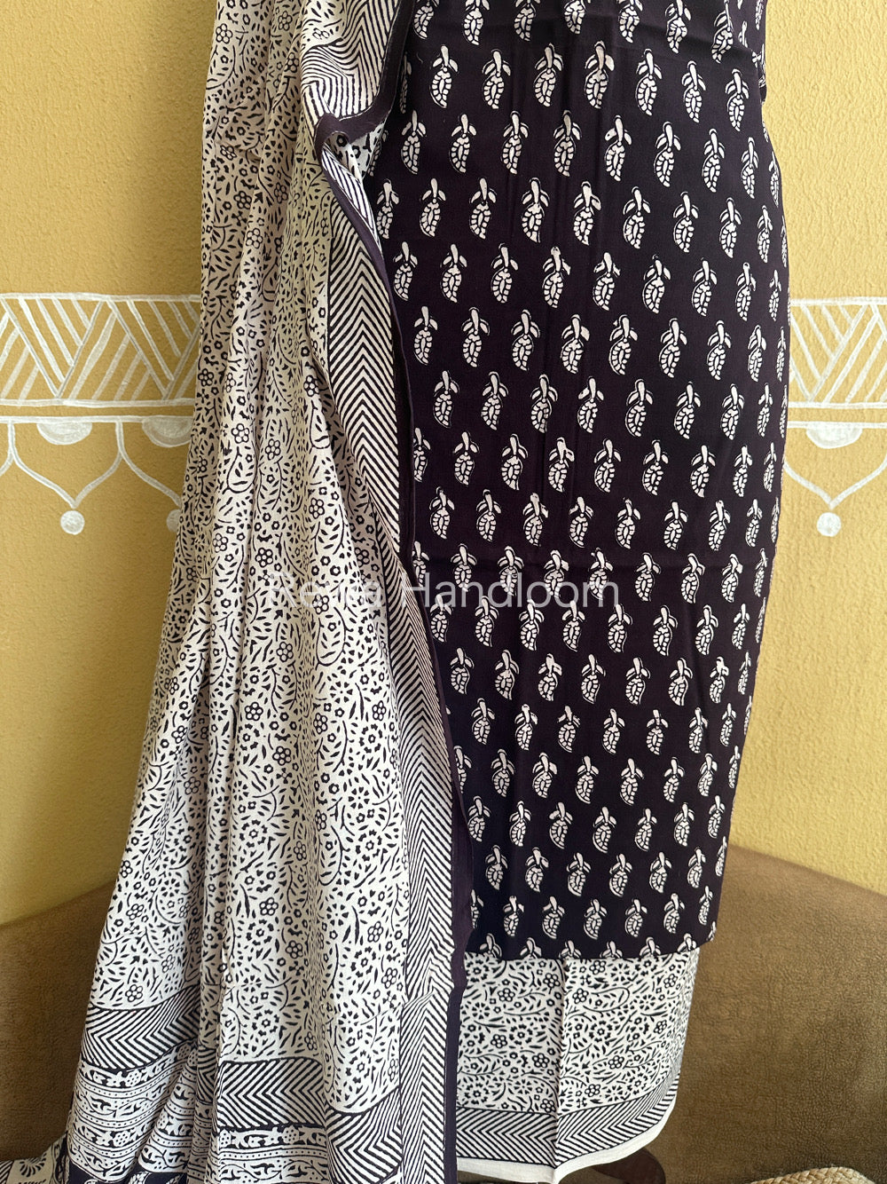 White-Black Bagh Print Cotton Suit-BCSP51