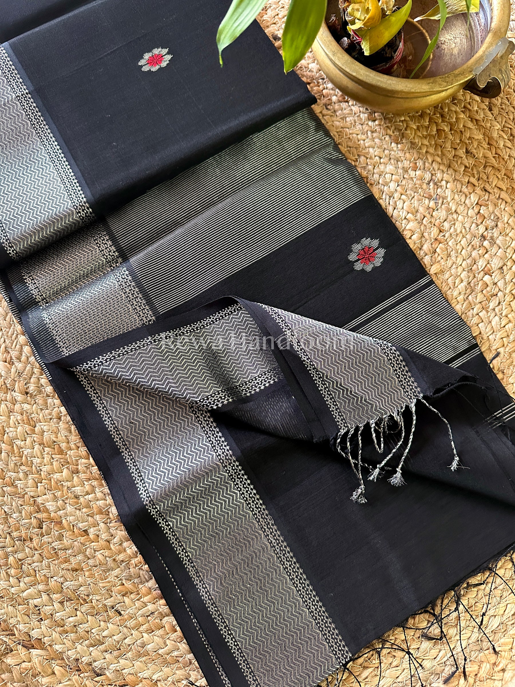 Maheshwari Black Silver Zari Sarees 