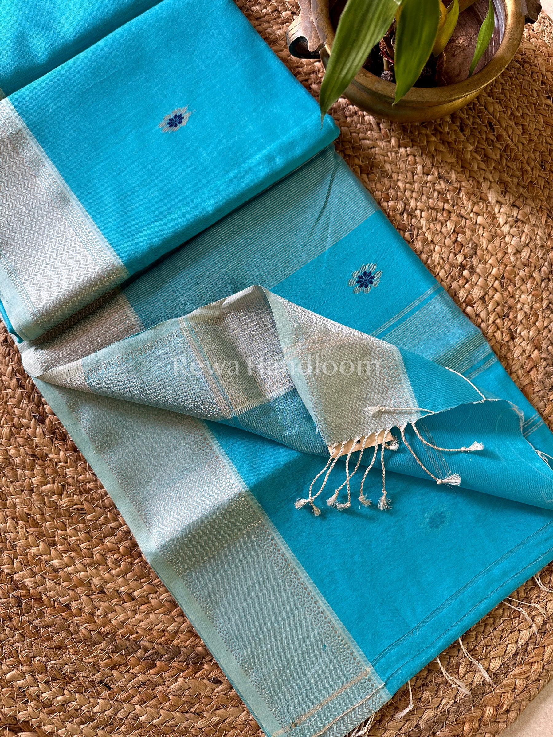 Maheshwari Firozi Blue Silver Zari Sarees