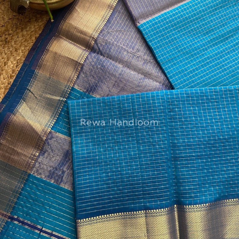  Zari Checks Saree 