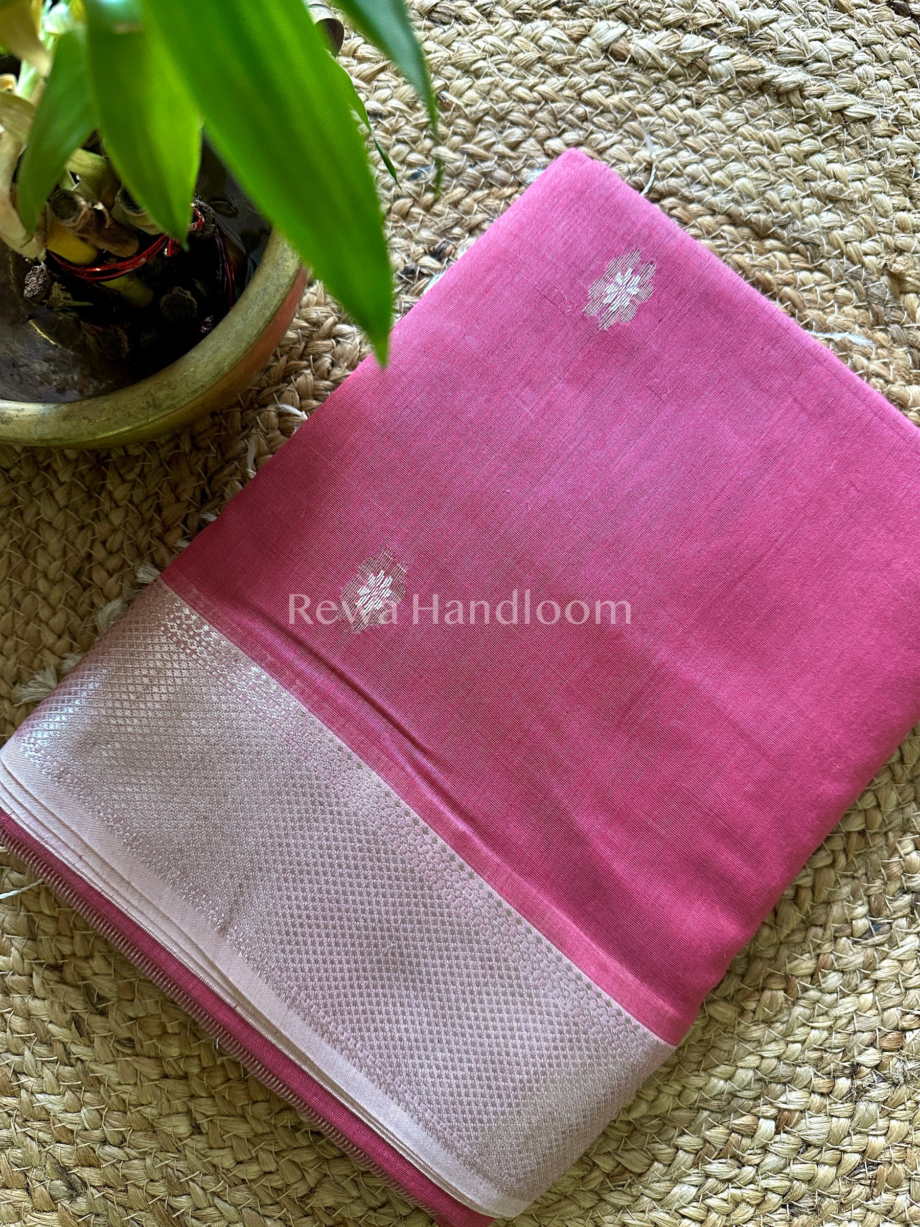 Maheshwari Silver Zari Sarees 