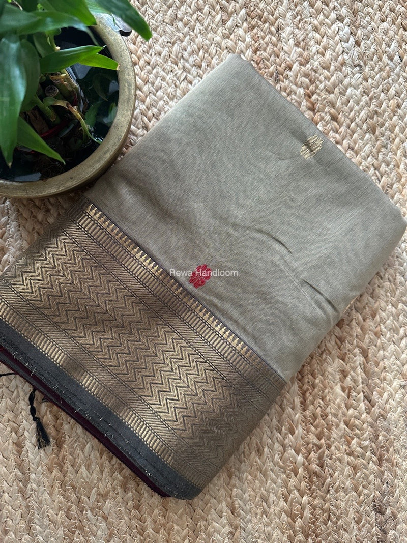 Maheshwari Beige Rich Pallu Silk Saree HPS020