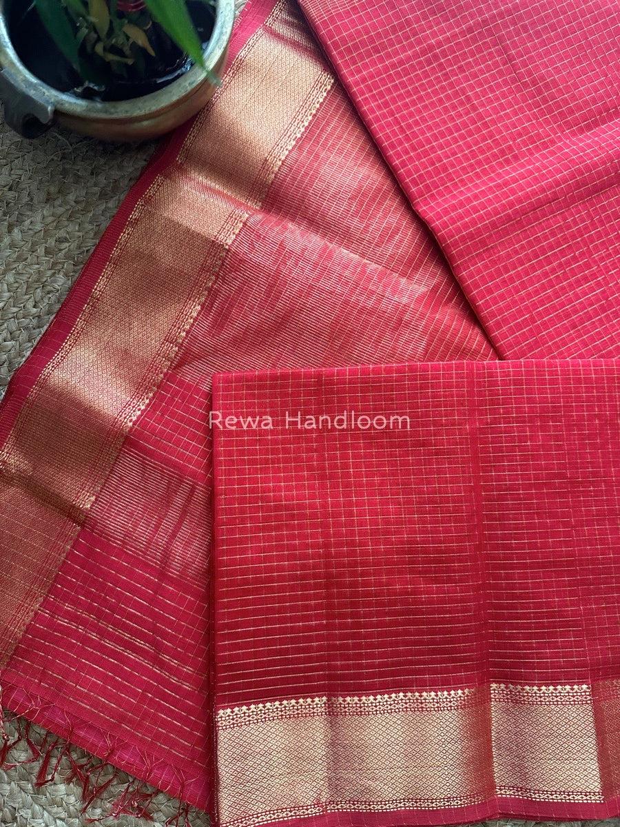 Maheshwari Red Zari Checks Saree ZCHX184