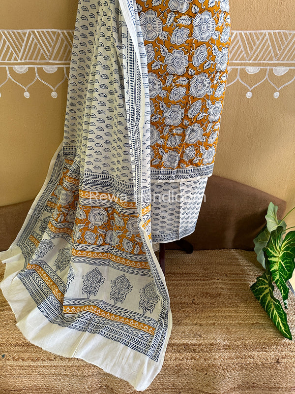  Bagh Print Suit