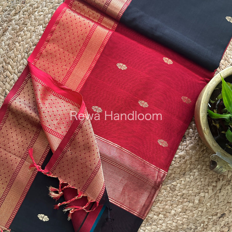  Zari Butti Maheshwari Saree