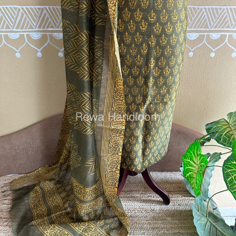  Batik Print Silk Top-Dupatta