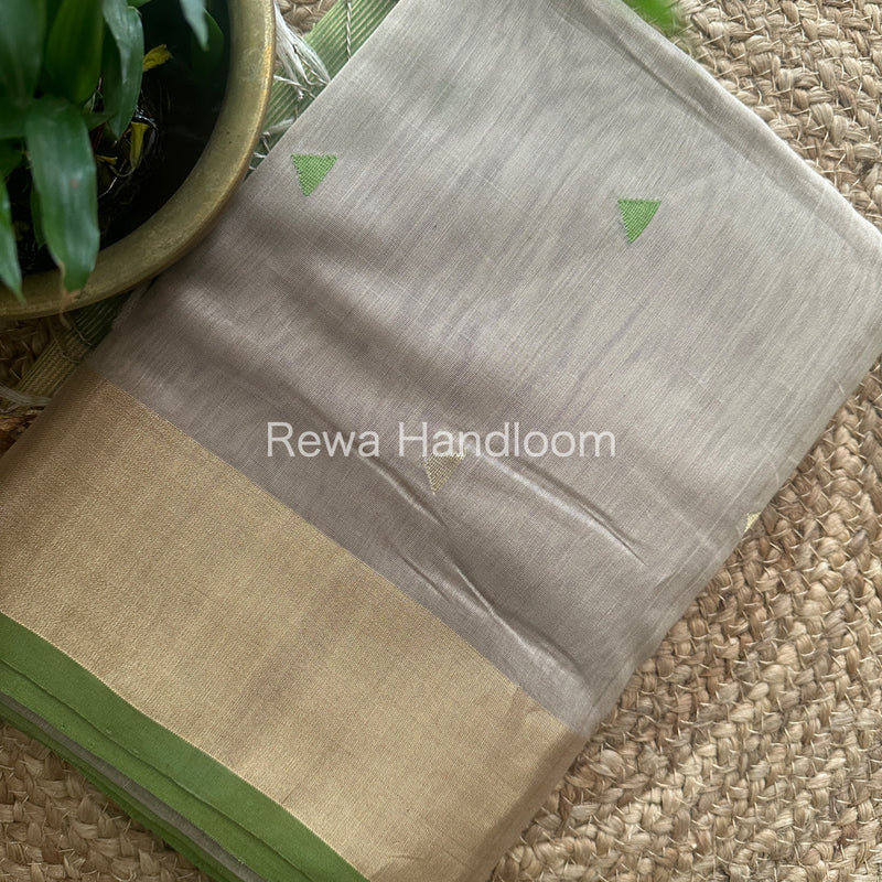Zari Butti ~ Maheshwari Saree